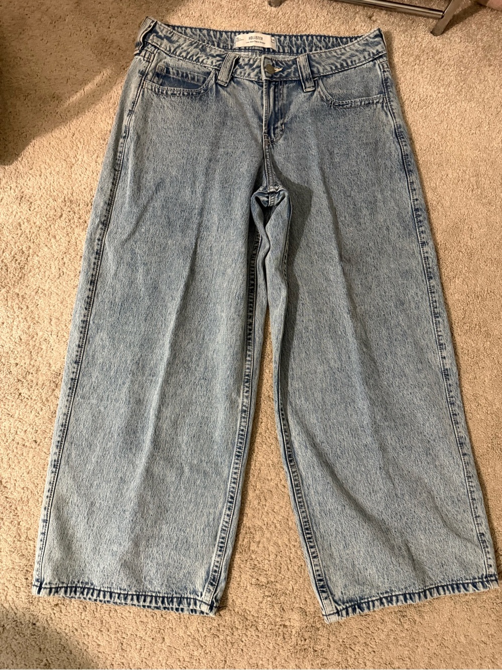 Hollister Low Rise Baggy Light Jeans